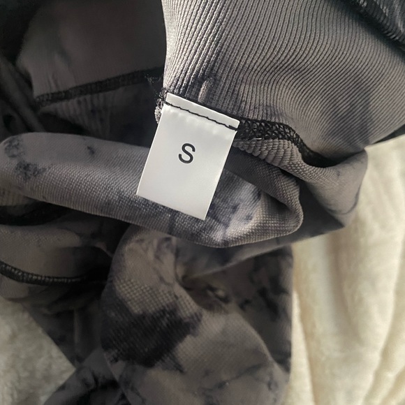 PUSHUP LEGGINGS SIZE S - Picture 3 of 6